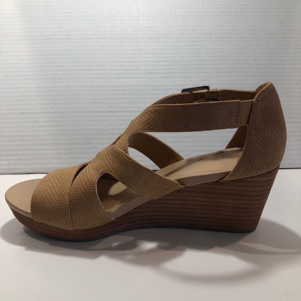 Dr. Scholl's Shoes Women's Bailey Nude Wedge Sandal 8.5 NIB
